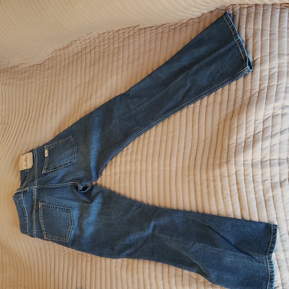 Levi Strauss Signature Stretch Bootcut size 4 medium [JEANS 👖 ONLY!] - Picture 3 of 5